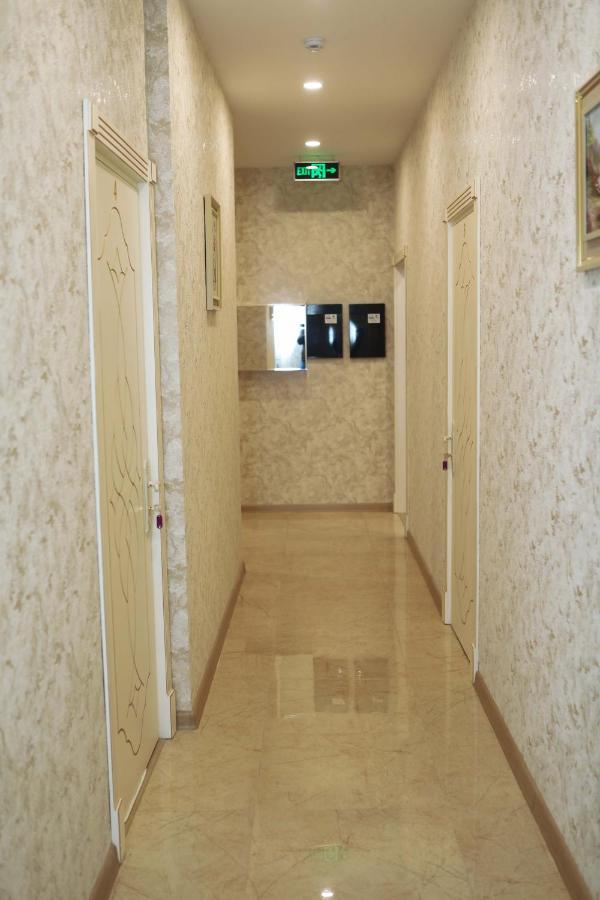 Midcity Hotel Baku Extérieur photo